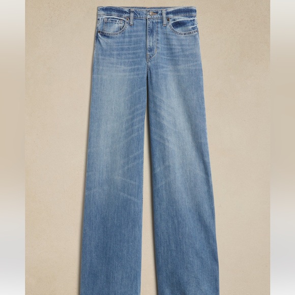 NWT BANANA REPUBLIC THE PUDDLE JEAN - Picture 4 of 4